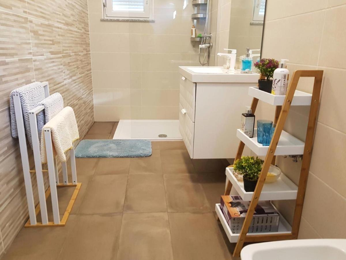 Apartments & Room Danijel Pinezići 외부 사진